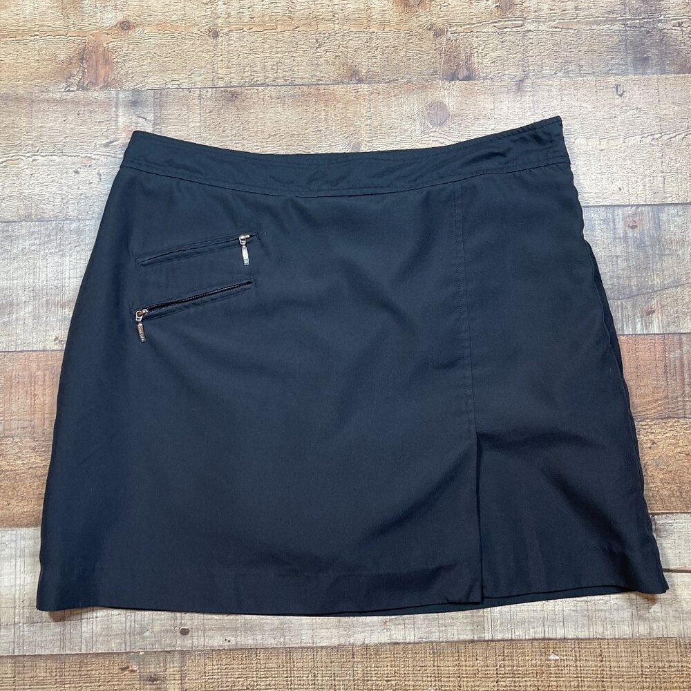 Women's Izod XFG Cool FX Black Skort size 10